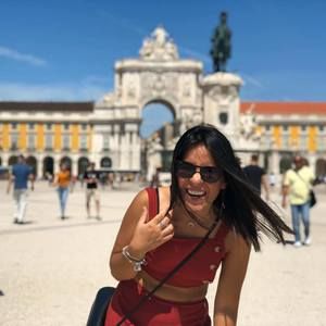 Meet your Posher, Egeria